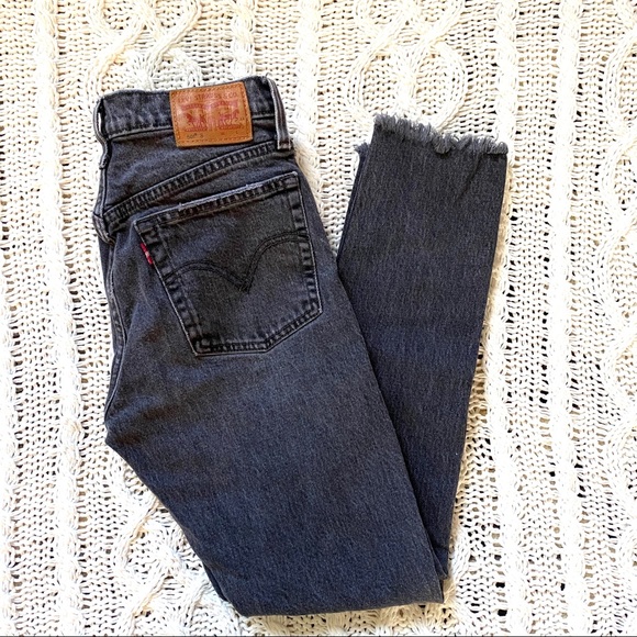 Levi's Denim - Levi’s 501 highwaisted mom jeans